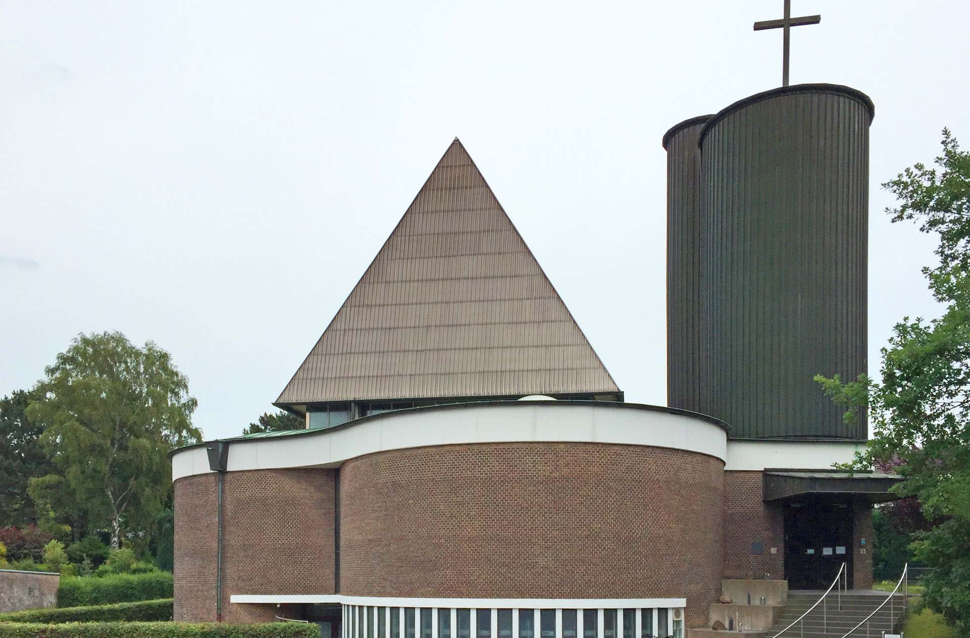 Auferstehungskirche Heilig Kreuz in Dümpten